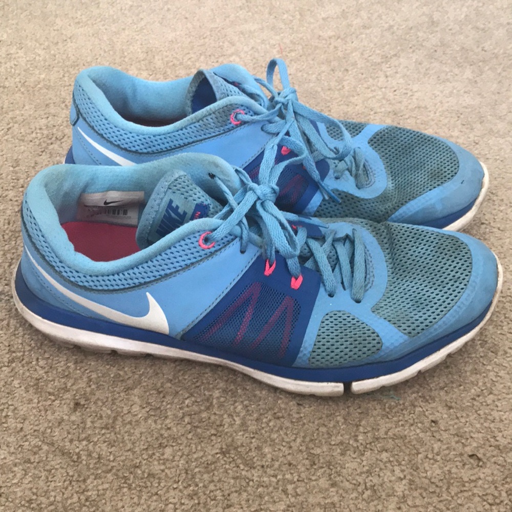 Running sneakers